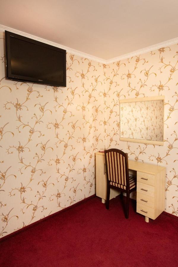 Stanislavskiy Dvir Hotel
